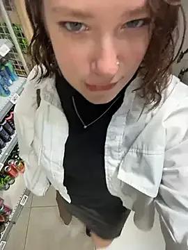 Freechat lucy-joy on StripChat