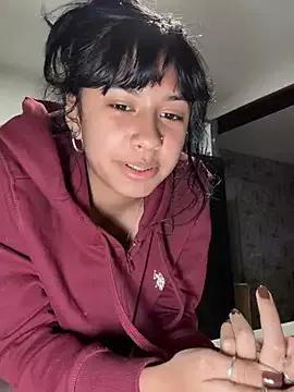 Freechat lynn9000 on StripChat