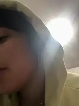 Freechat lynn9000 on StripChat