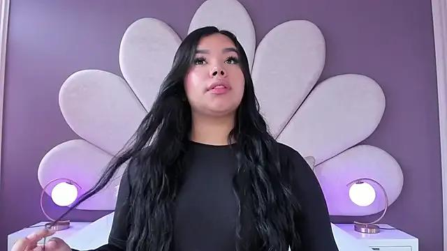 MarianaGarciaa__ on StripChat