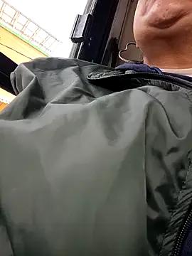 Freechat Mia-Glow on StripChat