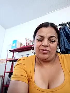 Freechat Mia-Glow on StripChat
