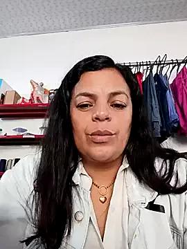 Freechat Mia-Glow on StripChat