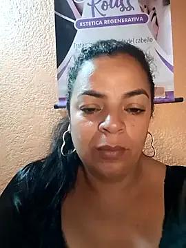 Freechat Mia-Glow on StripChat