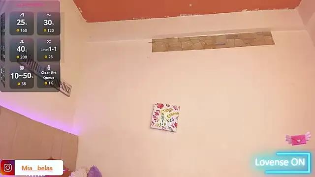 Freechat Mia__belaa on StripChat