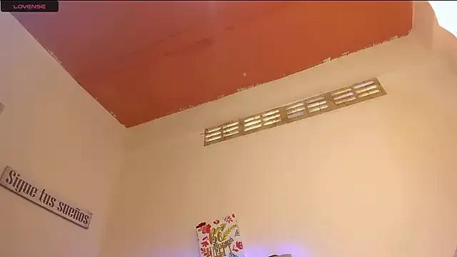 Freechat Mia__belaa on StripChat