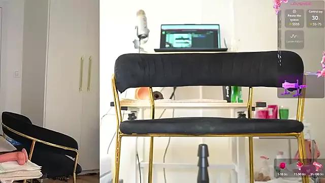 Freechat Miss69Ri99 on StripChat