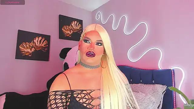 Private Missisabella_ on StripChat