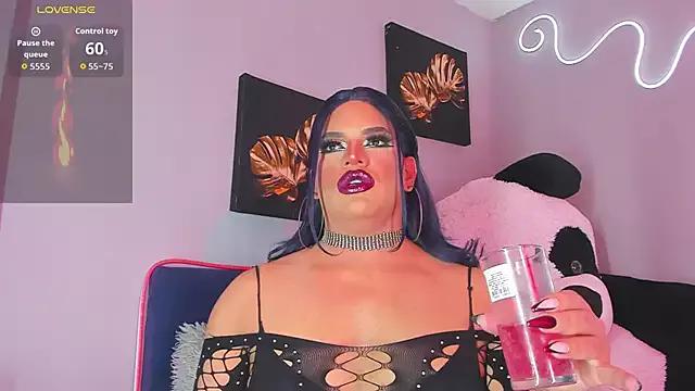 Private Missisabella_ on StripChat