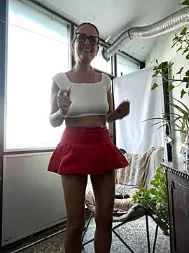 NataKitten on StripChat