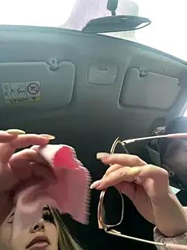 Freechat natashasweet on StripChat