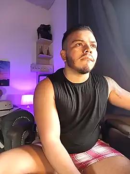 Freechat Naughty_Charly on StripChat