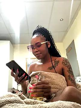 Freechat Nicole_Liam_ on StripChat