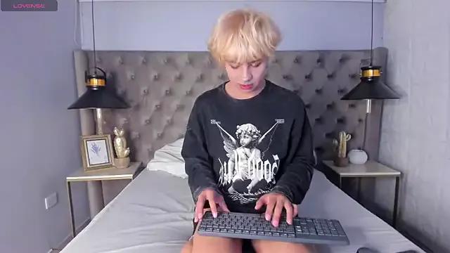 Freechat OliIverr22 on StripChat