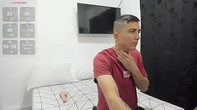 Private pareja_curiosa19 on StripChat