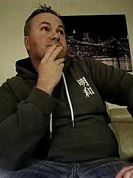 StripChat Pourleplasirs is Freechat Pourleplasirs — Tout les 100 tk on fait 1h de + de live