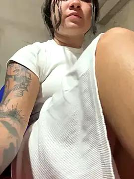 StripChat Pretty_Isadora is Freechat Pretty_Isadora — Silence, people nearby #pussy