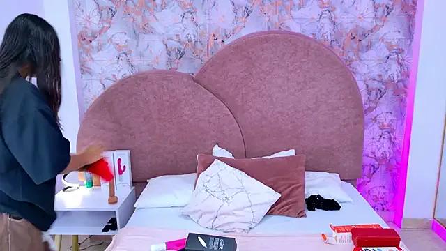 StripChat RavenGloomy is Freechat RavenGloomy — fill my ass with your milk