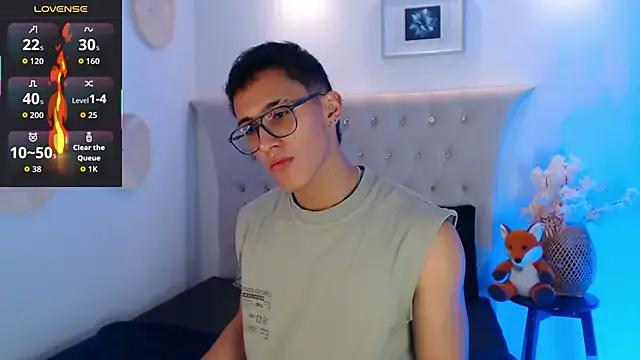 Freechat SalvadorFit on StripChat