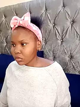 Freechat Scarlettxx21 on StripChat