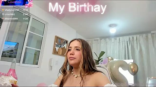 Group ShelbyHagen on StripChat