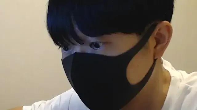 shin_brief on StripChat