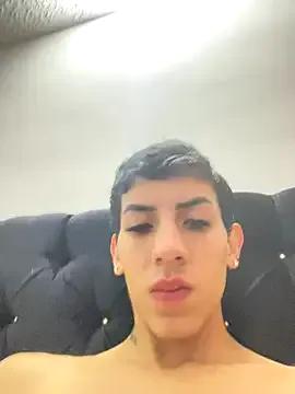 Freechat SiaraRealist on StripChat