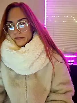 Freechat SlimBellaa on StripChat