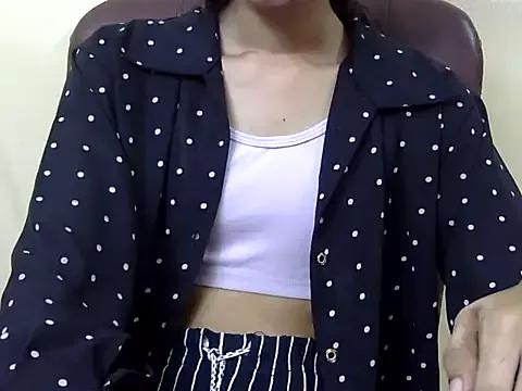 Private smallcuute on StripChat