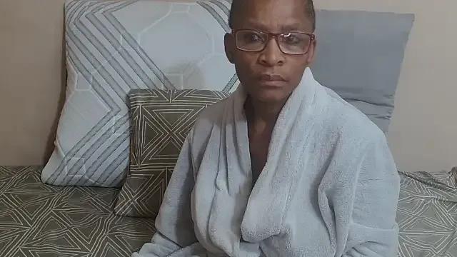 Freechat SugarPoppy24xxx on StripChat