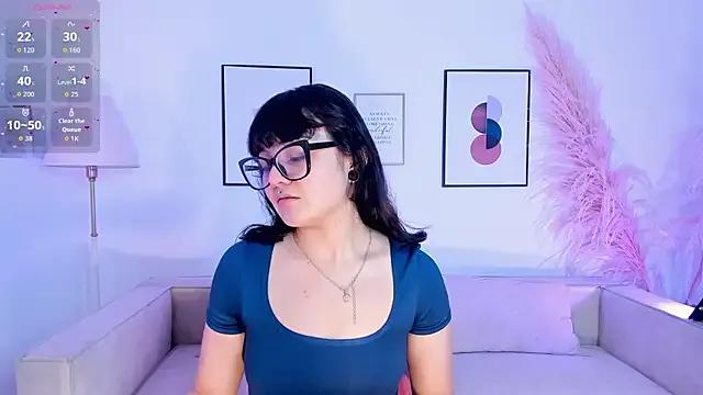 Freechat Sweet_Namii on StripChat