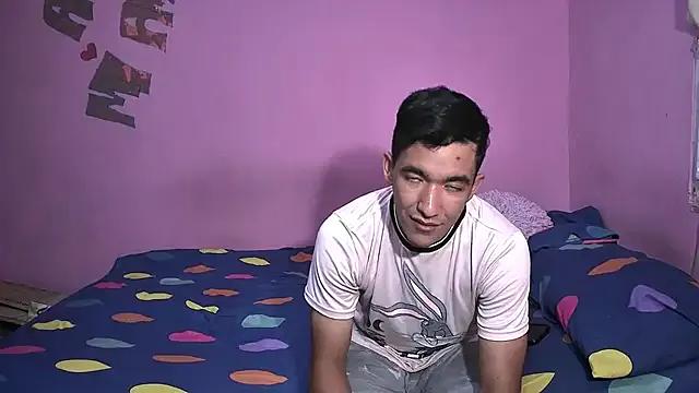 Freechat Sweetiefoxxx on StripChat