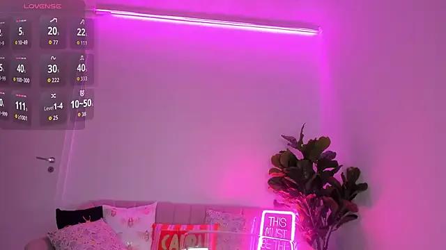 Freechat TiaBelle on StripChat