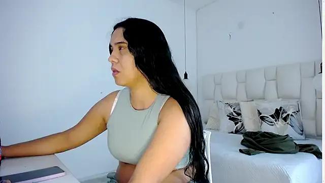 Freechat tiffany__pink on StripChat