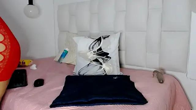 Freechat tiffany__pink on StripChat