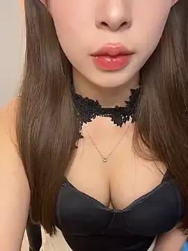 Freechat tuanzi125216 on StripChat