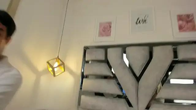 Freechat valery_and_Dani_ on StripChat