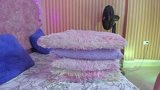 Private violet_taylor_ on StripChat