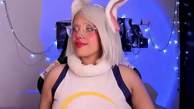 willow_poisson — bite my nipples (closer)