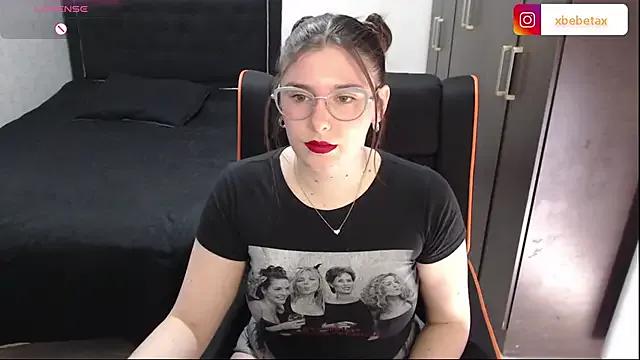 Freechat xxbbtaa on StripChat